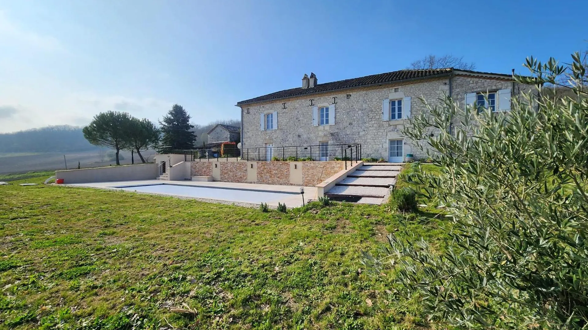 Gite De Charme, Bastide Avec Piscine Sainte-Juliette 0*,  Frankrig